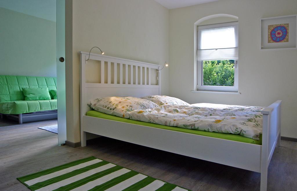 Villa Kleines Haeuschen - Ferien In Cossebaude à Dresde Extérieur photo