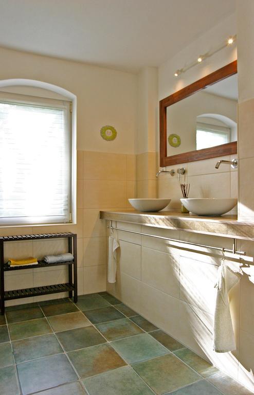 Villa Kleines Haeuschen - Ferien In Cossebaude à Dresde Extérieur photo