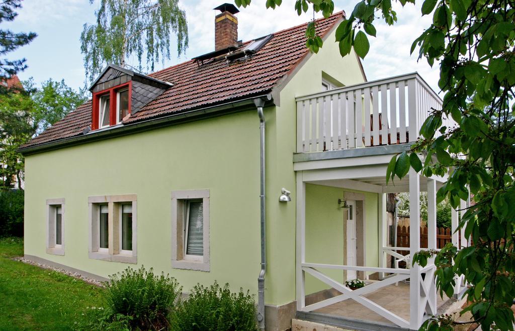 Villa Kleines Haeuschen - Ferien In Cossebaude à Dresde Extérieur photo